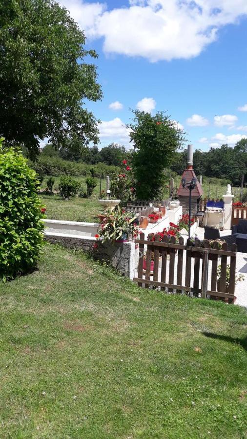 L Orchidee Hotel Herisson Exterior photo